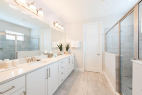 Radiant Home with Private Pool near Disney by Rentyl - 7676F